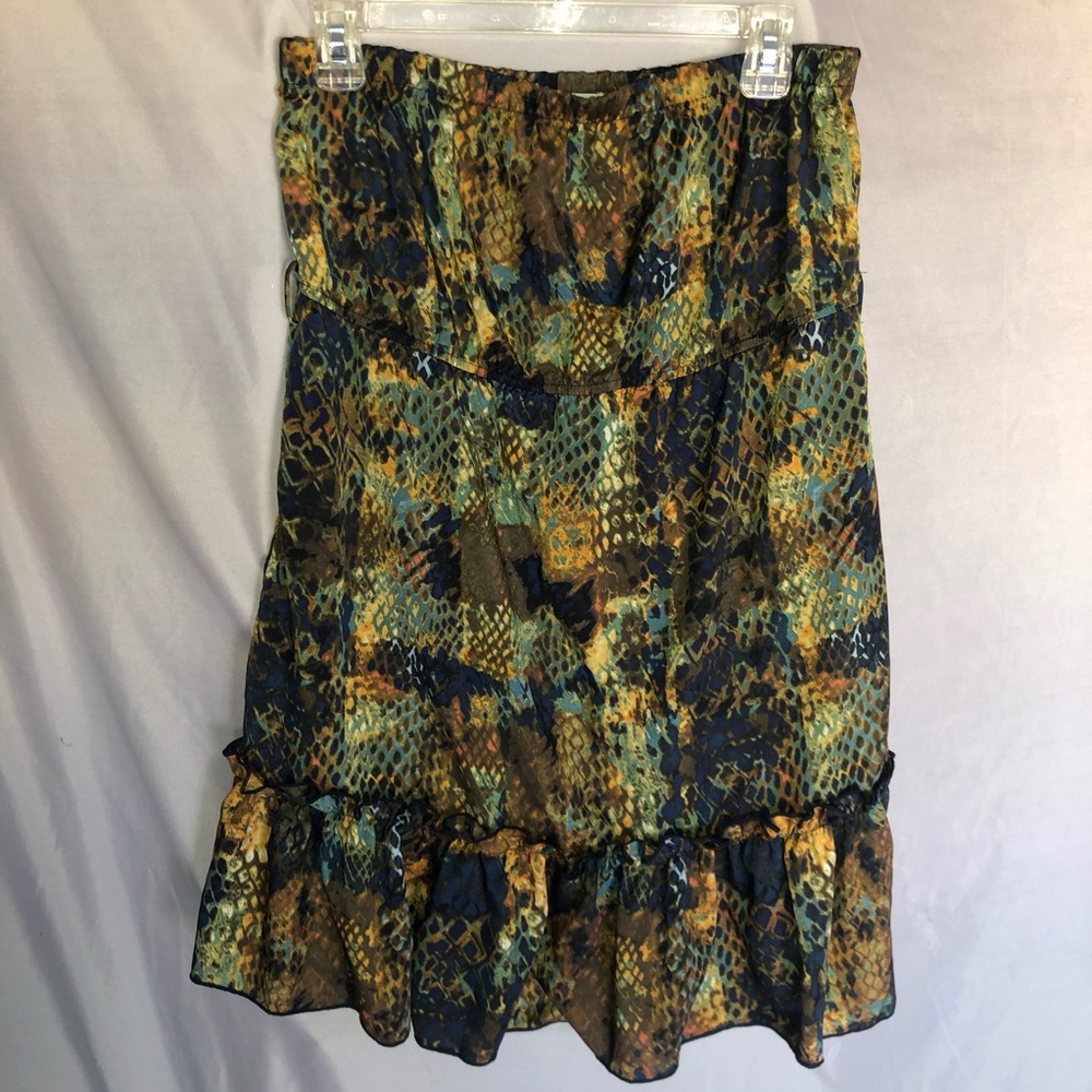 Noble U Strapless Dress